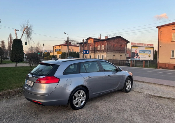 Opel Insignia cena 19999 przebieg: 212000, rok produkcji 2009 z Przedbórz małe 191